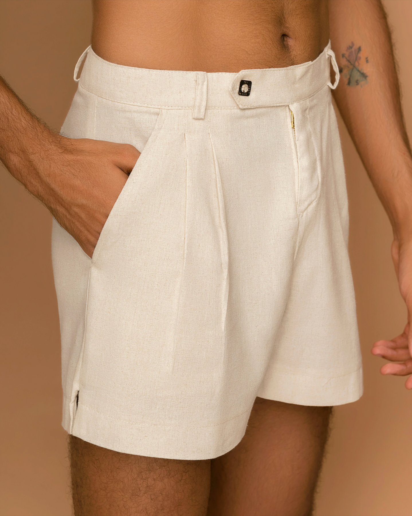 Raphaelo Khalo Shorts Cream